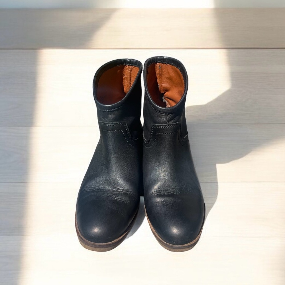 LUCKY BRAND GARMANN flat Ankle Bootie, black leather Womens SZ 8